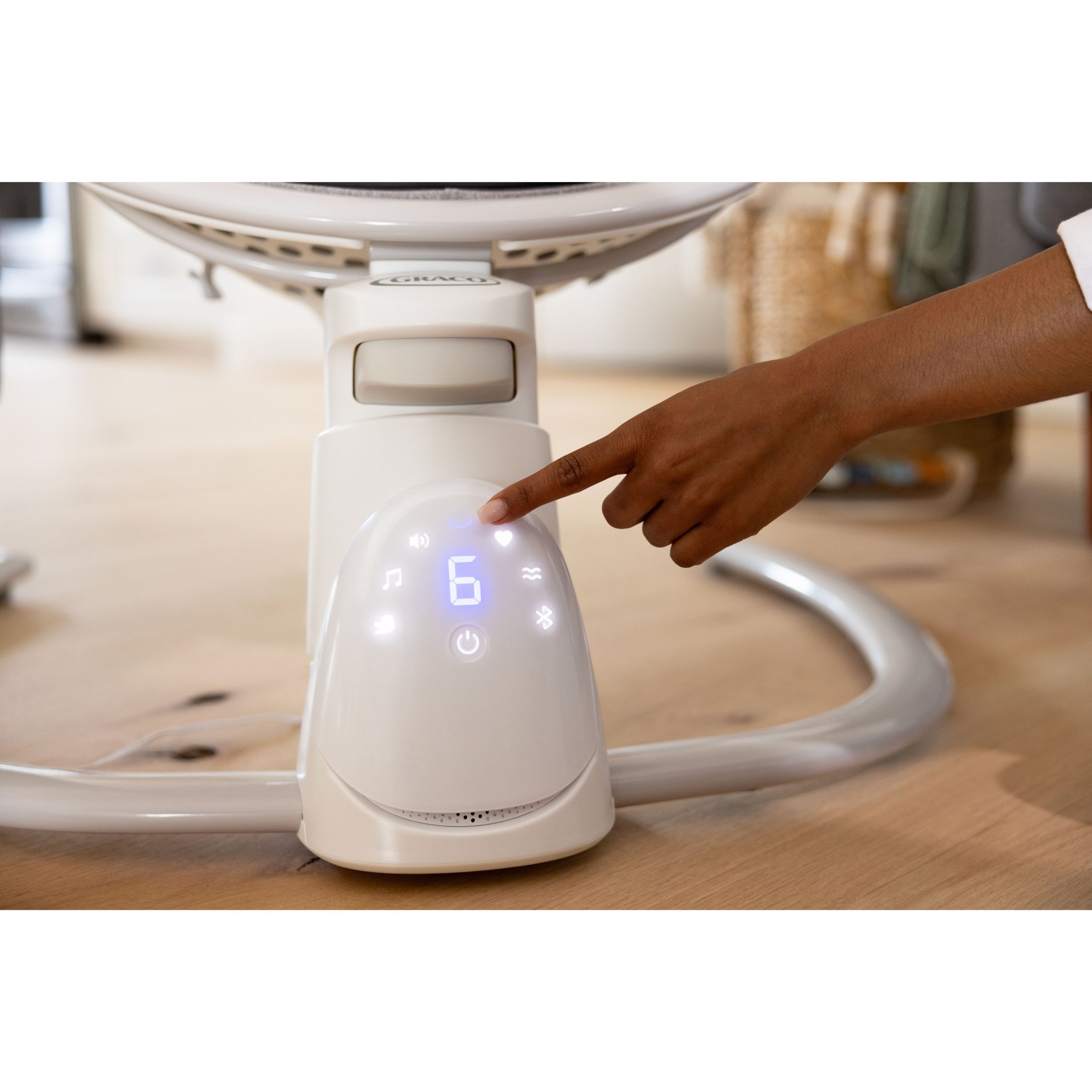 Graco Soothe n’ Sway Baby Swing with Bluetooth (3)